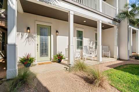 107 Frontenac Ln, ROCKPORT, TX 78382