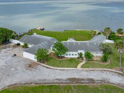 1170 S Virginia St, Port Lavaca, TX 77979