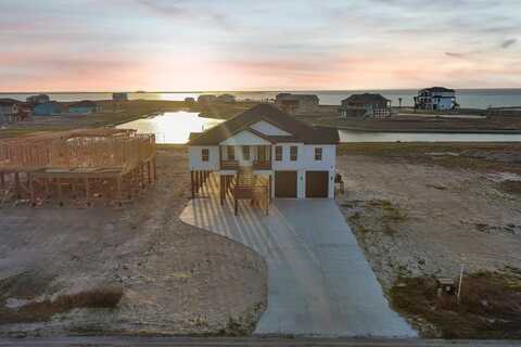 10 Westpointe Drive, ROCKPORT, TX 78382
