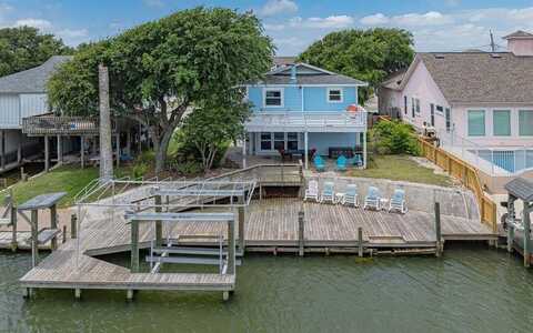 246 SW Starboard Avenue, ROCKPORT, TX 78382