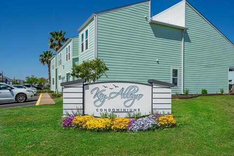 708 Lauderdale, ROCKPORT, TX 78382