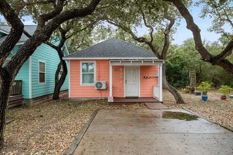 5481 Hwy 35 N, ROCKPORT, TX 78382