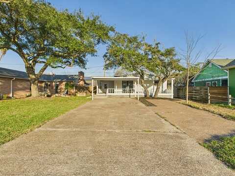 314 S 7th, ROCKPORT, TX 78382