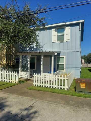 4212 Hwy 35 S, ROCKPORT, TX 78382