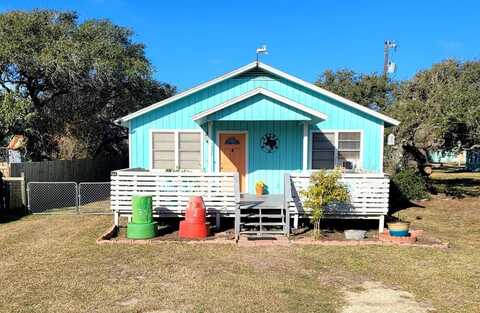 1425 S Ann St, ROCKPORT, TX 78382