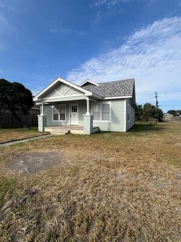 710 W King Ave, KINGSVILLE, TX 78363