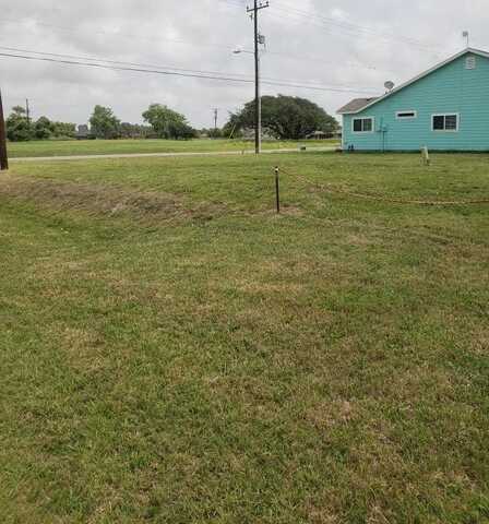 1401 E Linden, ROCKPORT, TX 78382