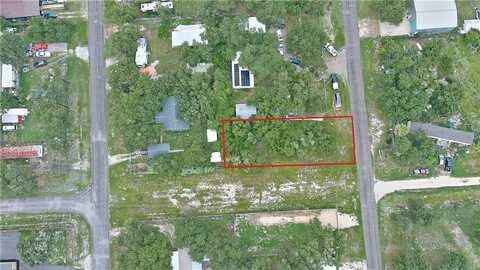 901 Steart St, ROCKPORT, TX 78382