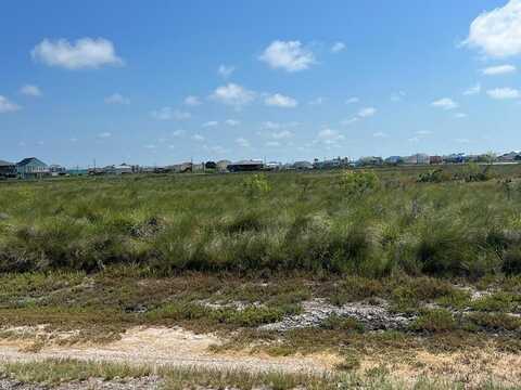 663 664 Northwest Blvd., ROCKPORT, TX 78382