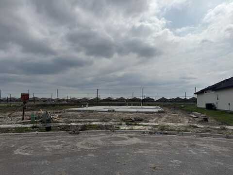 Nadia 7725, Corpus Christi, TX 78414