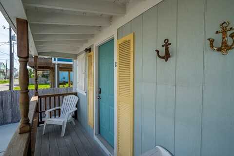 100 Brown Ave, Port Aransas, TX 78373