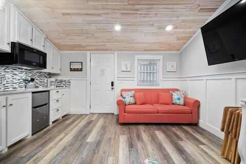 100 Brown Ave, Port Aransas, TX 78373