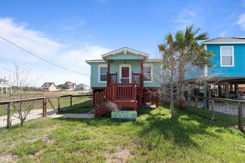 1308 S Live Oak Street, ROCKPORT, TX 78382