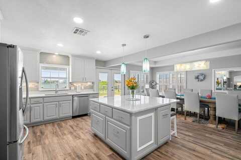 120 PINTAIL LN, ROCKPORT, TX 78382