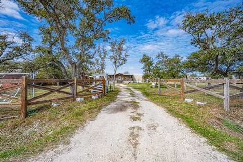 113 N Walker, ROCKPORT, TX 78382
