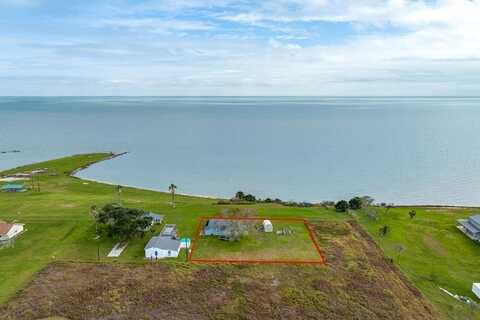 120 WATER RD, Austwell, TX 77950
