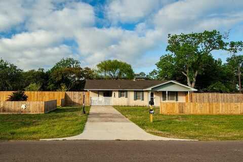315 W Greenwood, Aransas Pass, TX 78336