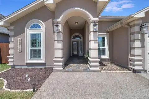 6514 Paddington Dr, Corpus Christi, TX 78414