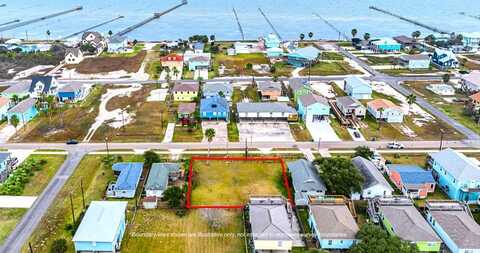 1319 S Live Oak St, ROCKPORT, TX 78382