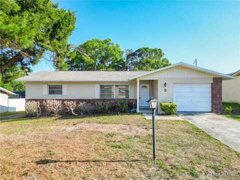 5 Montana Street, Beverly Hills, FL 34465