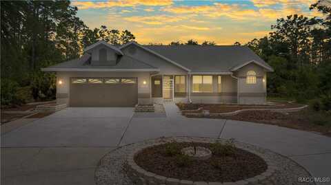 5725 N Durango Terrace, Beverly Hills, FL 34465