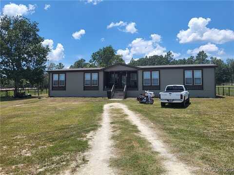 6450 SE 143rd Court, Morriston, FL 32668