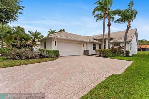 5530 Grande Palm Cir, Delray Beach, FL 33484