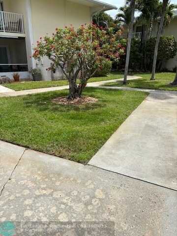 805 Hummingbird Way, North Palm Beach, FL 33408