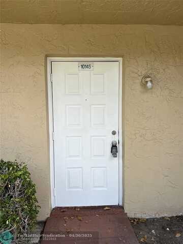 10145 twin lakes dr, Coral Springs, FL 33071