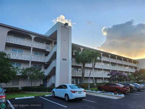 2001 GRANADA DR, Coconut Creek, FL 33066