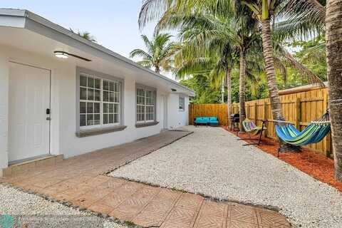 251 NE 40th Ct, Oakland Park, FL 33334