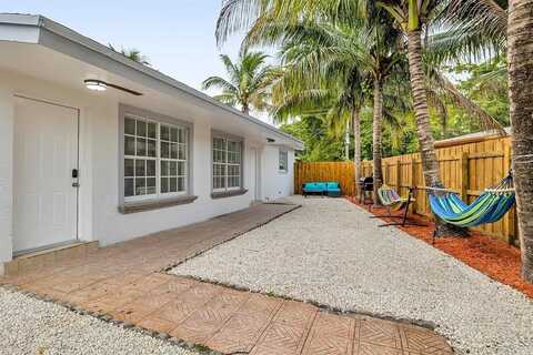 251 NE 40th Ct, Oakland Park, FL 33334