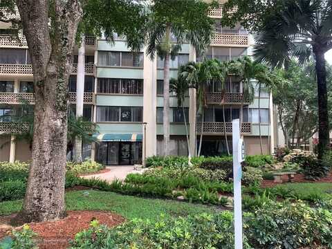 4222 Inverrary Blvd, Lauderhill, FL 33319