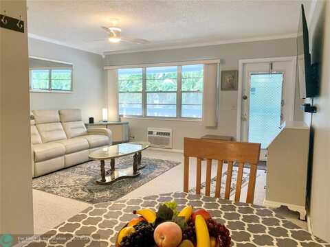 16 Newport Crescent A, Deerfield Beach, FL 33442