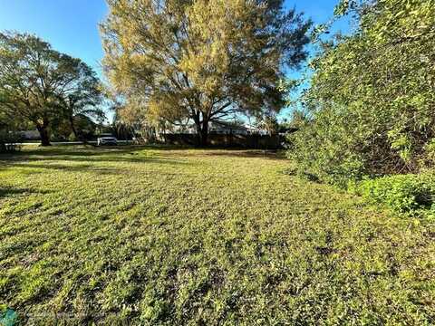 8922 102nd Ave, Vero Beach, FL 32967