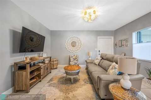 undefined, Hollywood, FL 33019