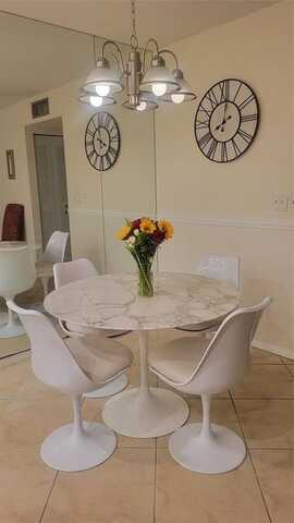 1252 Club Dr W, Delray Beach, FL 33445
