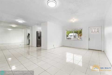 3649 SW Natura Ave, Deerfield Beach, FL 33441