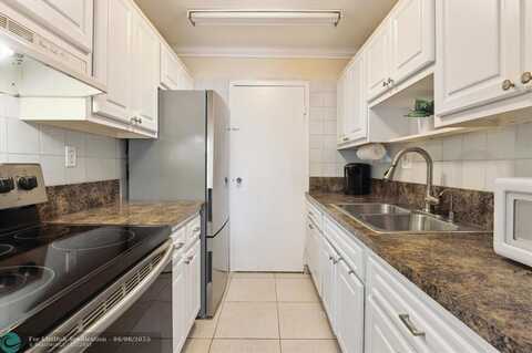 720 Orton Ave, Fort Lauderdale, FL 33304