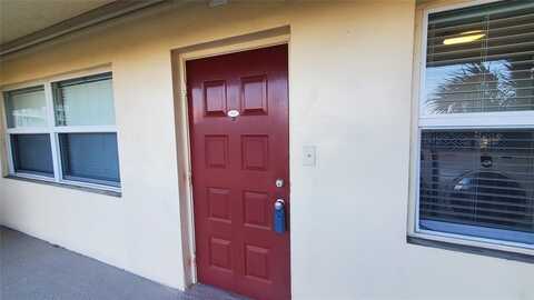 3095 N Course Dr, Pompano Beach, FL 33069
