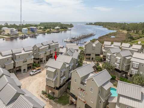 377 Pirates Landing Dr, Carrabelle, FL 32322