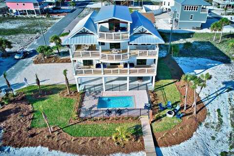 121 S 40th St, Mexico Beach, FL 32456