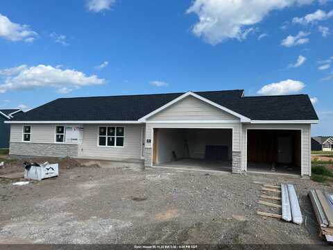 551 EMERALD ISLE Court, WRIGHTSTOWN, WI 54180