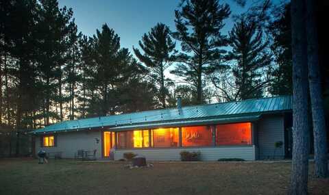W6313 PENINSULA Court, NESHKORO, WI 54960