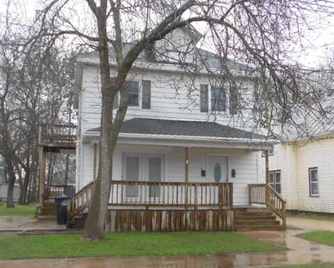 608 S MAIDEN Lane, SHAWANO, WI 54166
