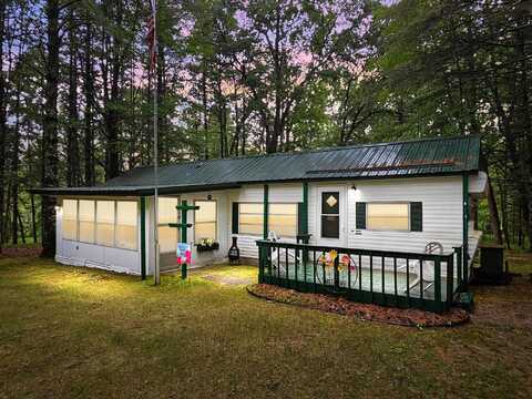 N12279 WHEELER Lane, ATHELSTANE, WI 54104