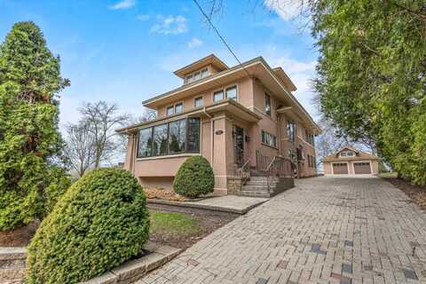 218 E LINCOLN Street, APPLETON, WI 54915