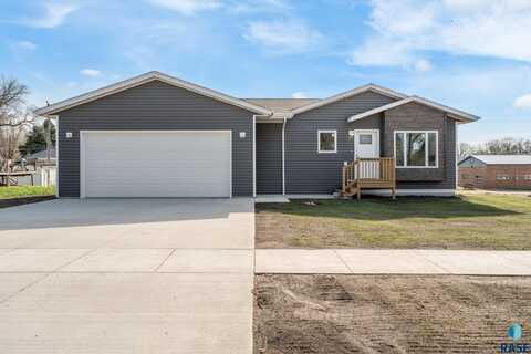 205 Broad St, Alcester, SD 57001