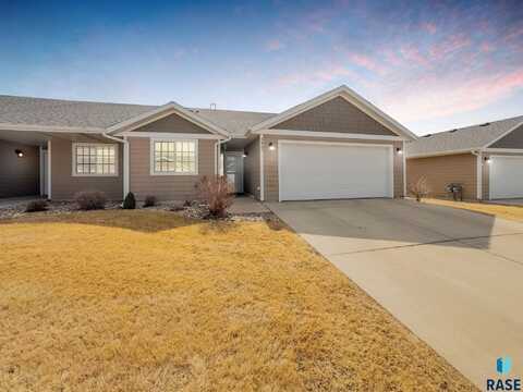 6405 W Maxwell Pl, Sioux Falls, SD 57107