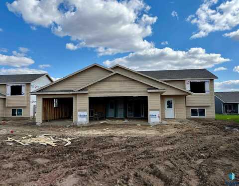 1009 Birch St, Harrisburg, SD 57032